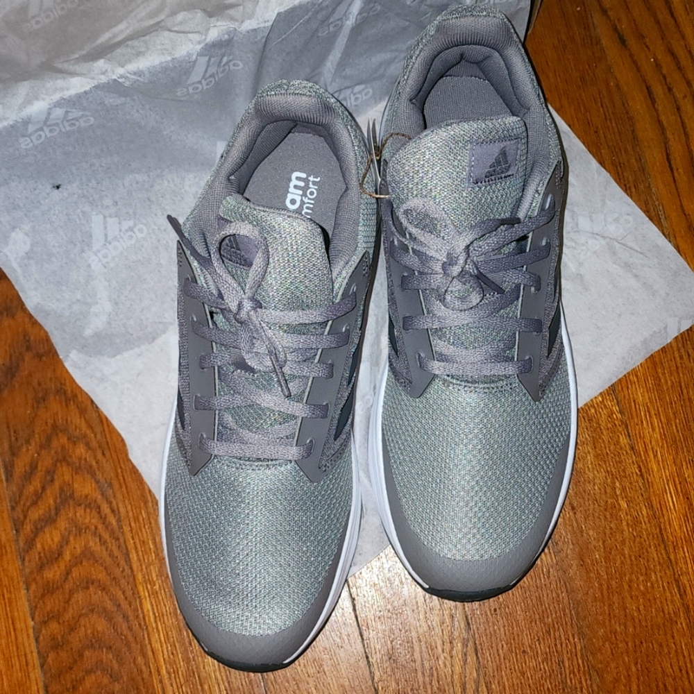 Adidas mens galaxy 5 running shoe